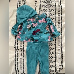 Carters premie girls outfit with hat